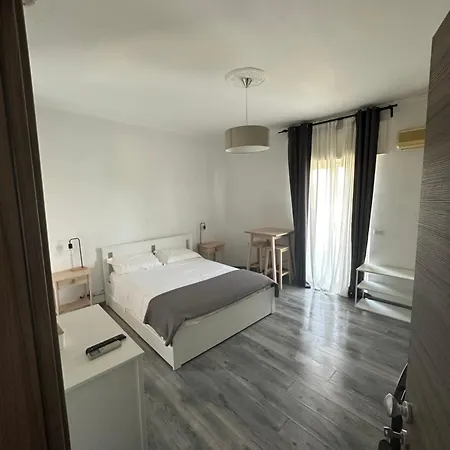 فندق مبيت وإفطار Ditesco